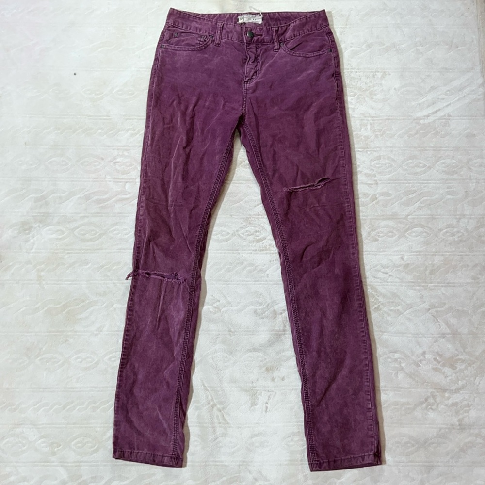 Free People corduroy jeans W27‎